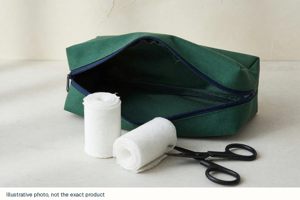 Generic trauma-supply pouch, gauze and shears photorealistic generated category image, not verified kit contents. Illustrative photo, not the exact product.